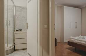 HeyMi Apartments Post