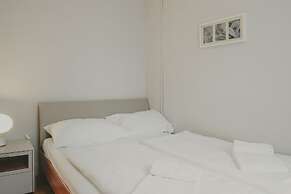 HeyMi Apartments Post