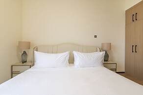 GTC 2Bedroom Skyline by YourHost