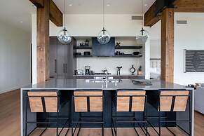 201 Lakelodge 3 Bedroom Condo by Moonlight Basin Lodging