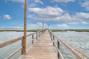 A Wave From It All Rryc22 3 Bedroom Condo by RedAwning