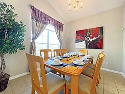 Hampton Retreat 5 Bedroom Home by RedAwning