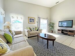 Hampton Retreat 5 Bedroom Home by RedAwning