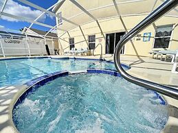 Hampton Retreat 5 Bedroom Home by RedAwning