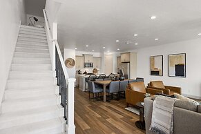 Sun-kissed Retreat 9 Bedroom Home