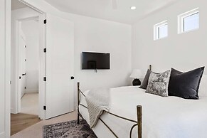 Sun-kissed Retreat 9 Bedroom Home