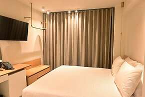 Balance Accommodation