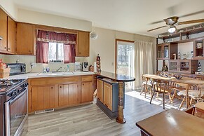 Family-friendly Home w/ Fire Pit ~ 10 Mi to Akron!