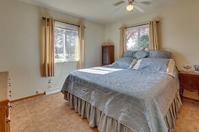 Family-friendly Home w/ Fire Pit ~ 10 Mi to Akron!