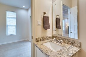 Wfh-friendly Brownsville Home w/ Private Patio