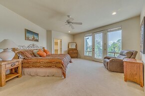 Serene Ruidoso Getaway - 16 Mi to Ski Apache!