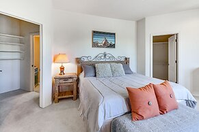 Serene Ruidoso Getaway - 16 Mi to Ski Apache!