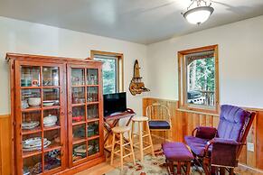 Forested Coffman Cove Cabin w/ Wood-burning Stove!