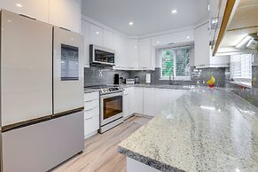 Upscale Condo - 2 Blocks to Riviera Beach!