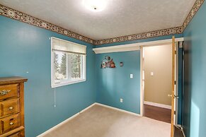 Pet-friendly Montana Abode w/ Balcony & Fireplace!