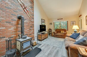 Spacious Bartlett Condo w/ Balconies & Pool!