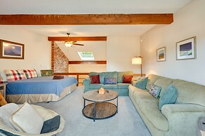 Spacious Bartlett Condo w/ Balconies & Pool!