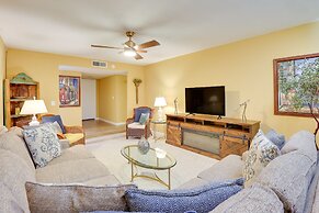 Pool, Patio & Fireplace: Glendale Oasis!