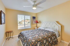 Pool, Patio & Fireplace: Glendale Oasis!