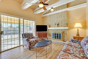 Pool, Patio & Fireplace: Glendale Oasis!