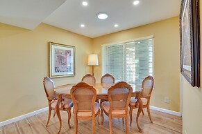 Pool, Patio & Fireplace: Glendale Oasis!