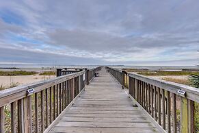 Coastal Hilton Head Condo w/ Pool & Beach Access