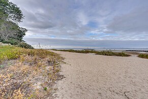 Walk to Beach: Hilton Head Condo w/ Screened Porch