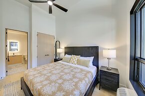 Luxe Schweitzer Condo w/ Hot Tub: Ski-in/ski-out!