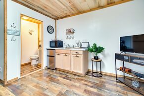 Norfork Studio Escape: Walk to White River!