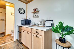 Norfork Studio Escape: Walk to White River!