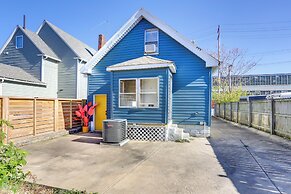 Gordon Square Studio ~ 4 Mi to Downtown Cleveland!