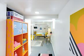 Gordon Square Studio ~ 4 Mi to Downtown Cleveland!