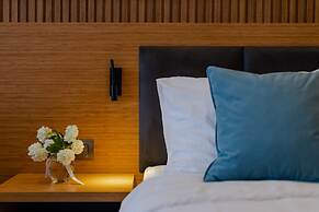 Hotel Monarch
