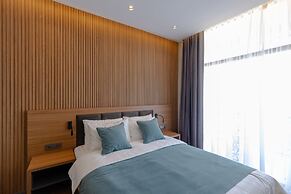 Hotel Monarch