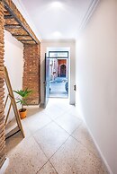 H&B apartments Beridze