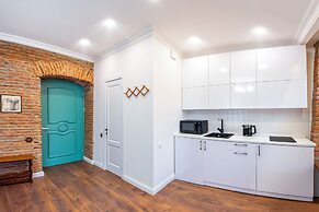 H&B apartments Beridze