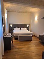 Hotel Boutique Antiche Mura