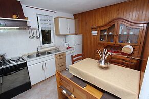 Rooms and Apartment Pina