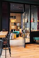 Hotel Schani UNO City