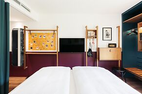 Hotel Schani UNO City