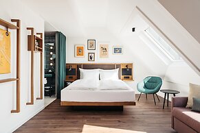 Hotel Schani UNO City