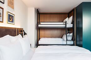 Hotel Schani UNO City