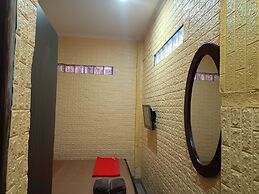 OYO 93333 Rama Home Stay