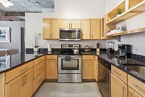 Historic Loft Retreat With Pool