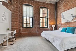 Historic Loft Retreat With Pool