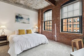 Historic Loft Retreat With Pool