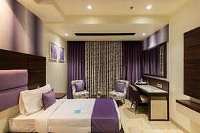 Royal Rawal - Luxury Boutique Hotel