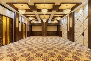 Royal Rawal - Luxury Boutique Hotel