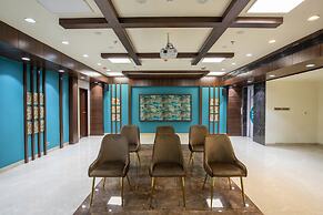 Royal Rawal - Luxury Boutique Hotel