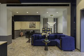 Royal Rawal - Luxury Boutique Hotel